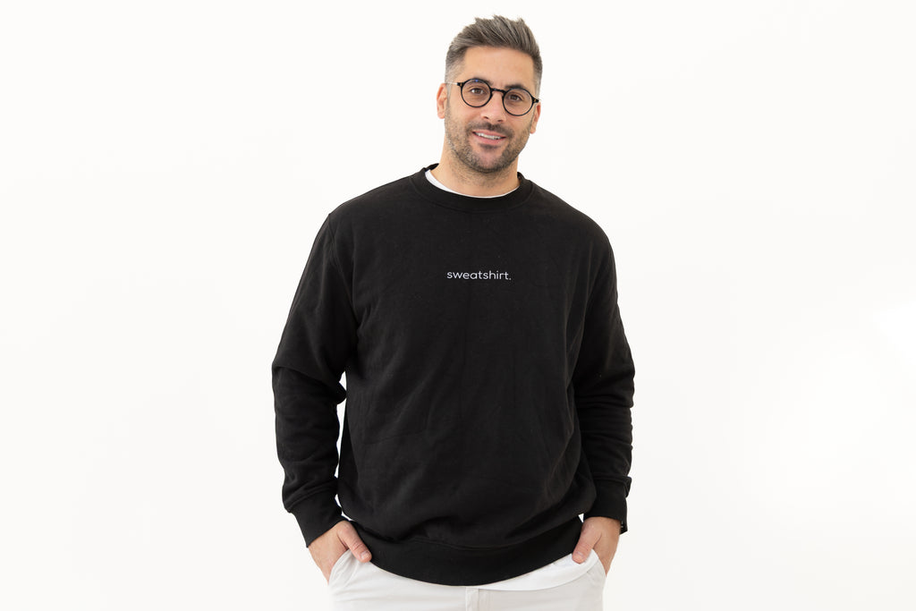 simple. sweatshirt. snug. black.