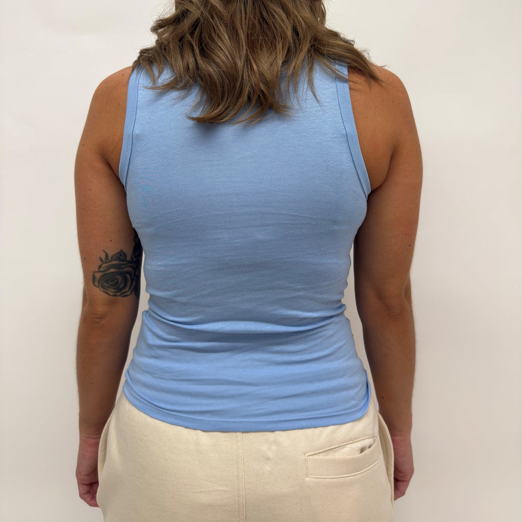 simple. fitted vest. blue-soul.