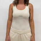 simple. fitted vest. natural-raw.