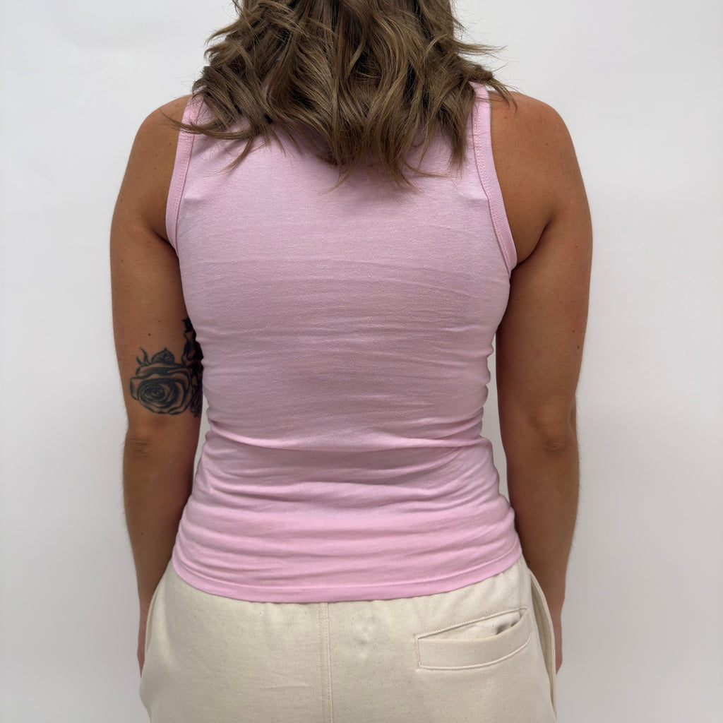 simple. fitted vest. cotton-pink.