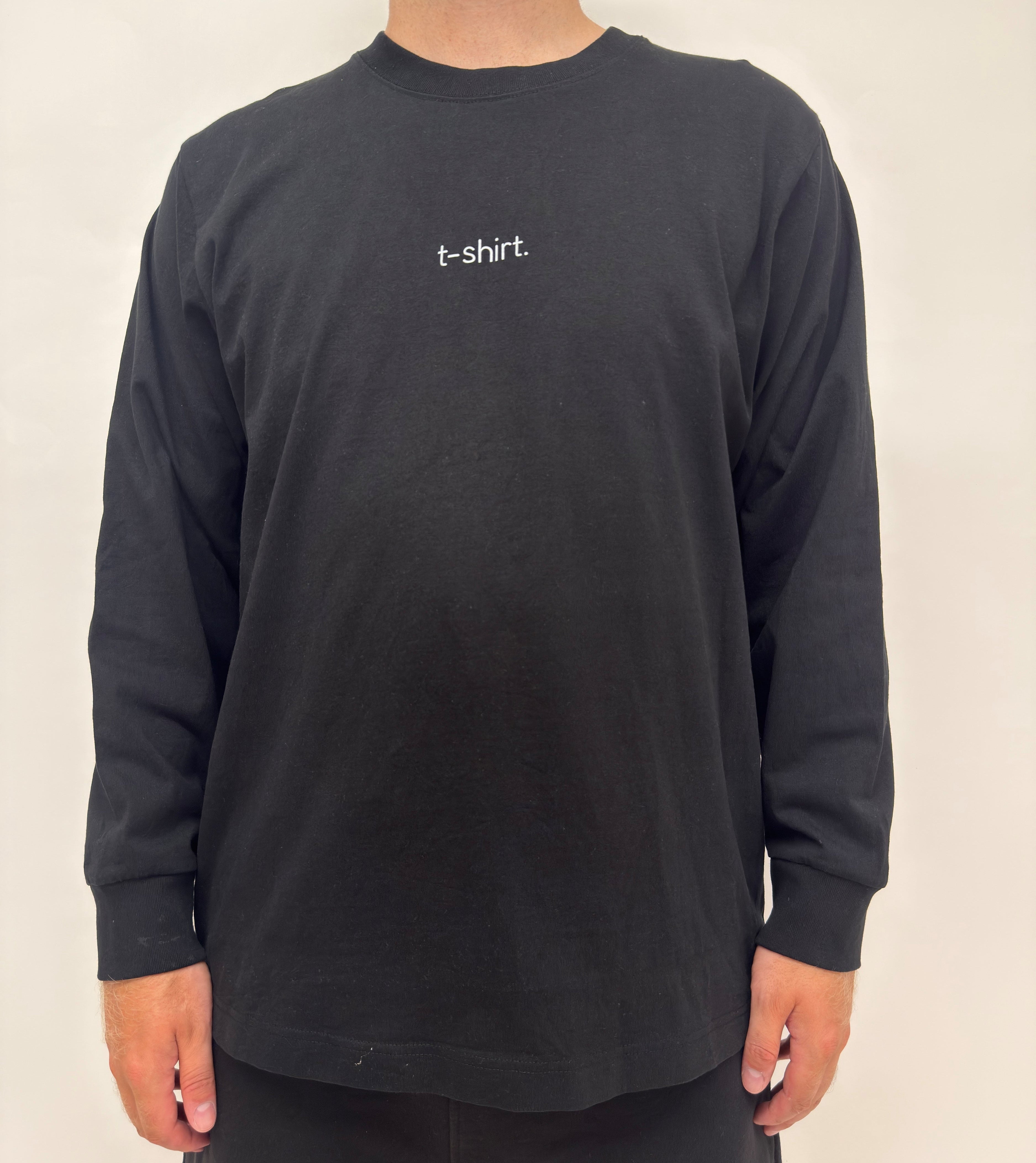simple. long-sleeved t-shirt. black.