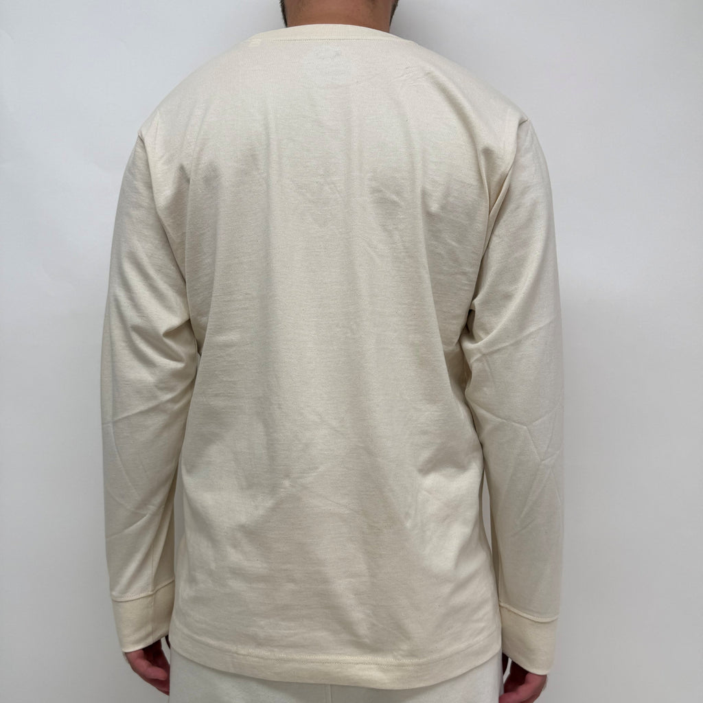 simple. long-sleeved t-shirt. natural-raw.