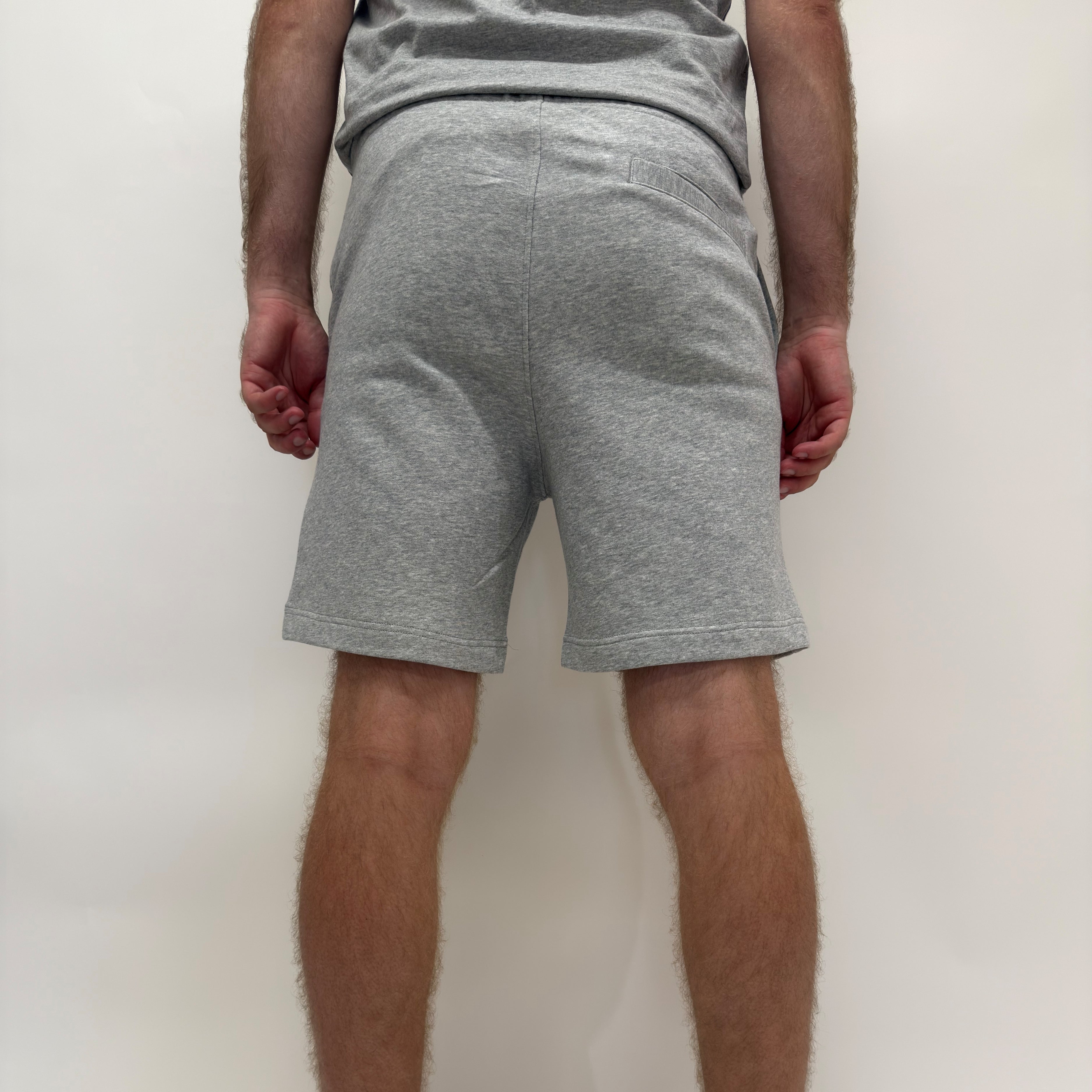 simple. shorts. heather-grey.