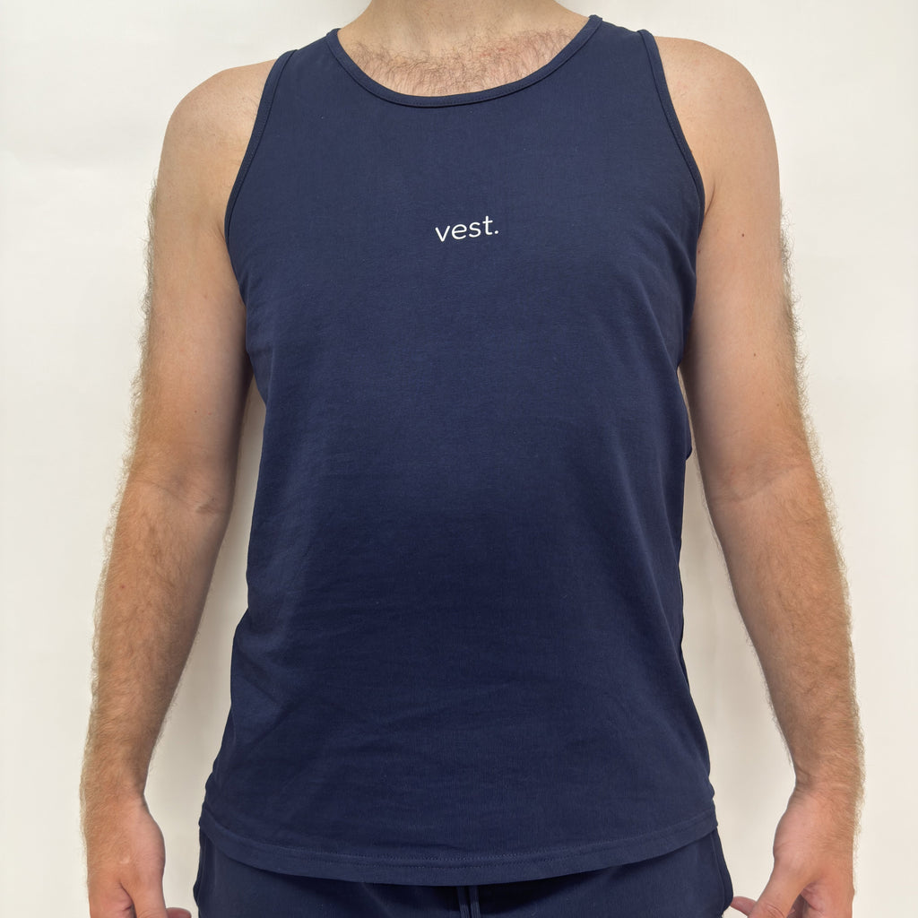 simple. relaxed vest. french-navy.