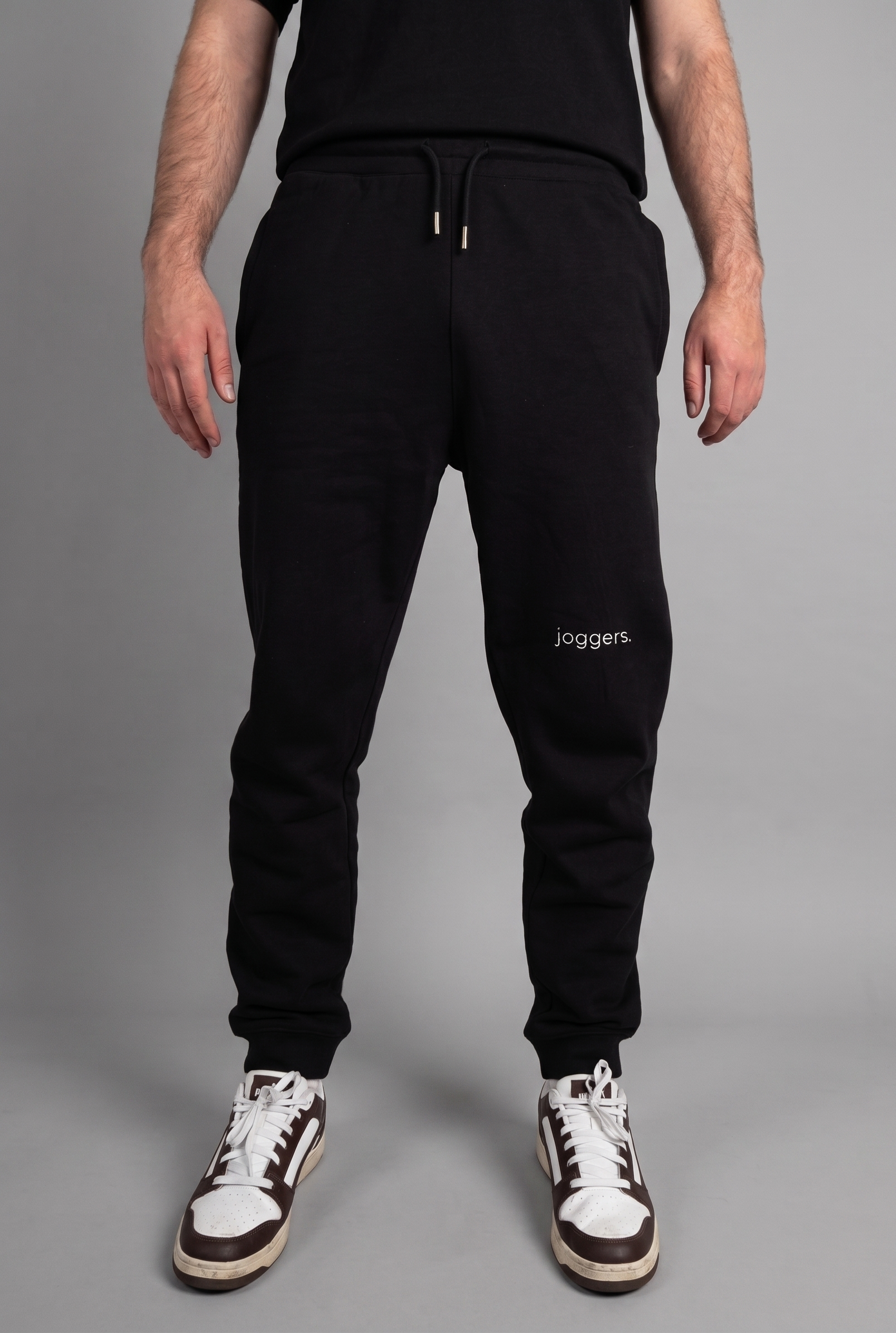 simple. cuffed joggers. black