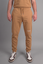 simple. cuffed joggers. latte