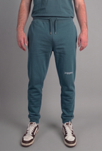 simple. cuffed joggers. stargazer
